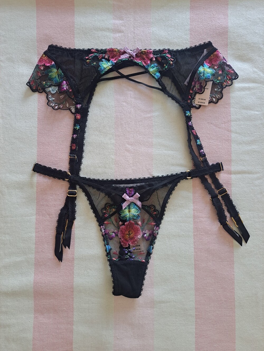 VS Lingerie Set  (XS/S,S) NWT